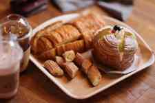 South Hutchinson: Snack, Pastries, delicious bread